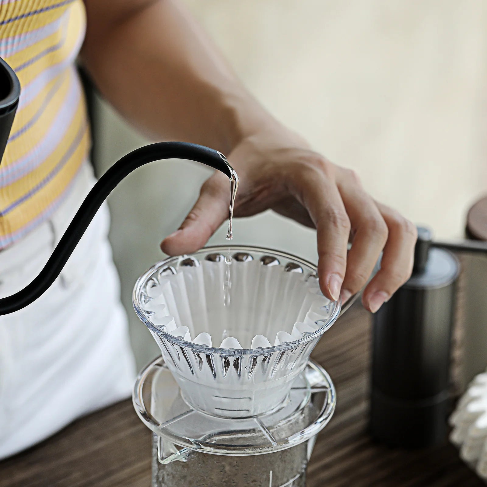 Filtro de Café em Papel em Forma de Bolo (1 - 2 Xícaras) MHW-3BOMBER