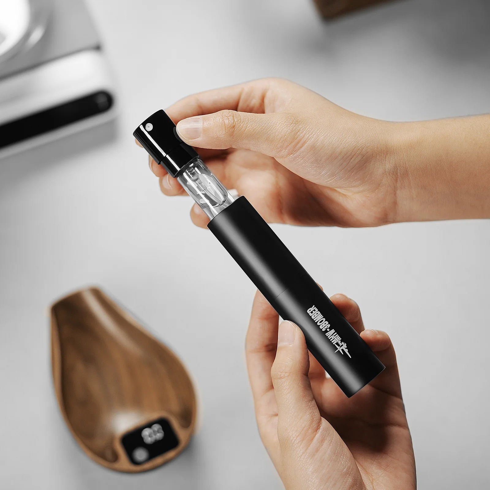 Balança de Café e Borrifador MHW-3BOMBER