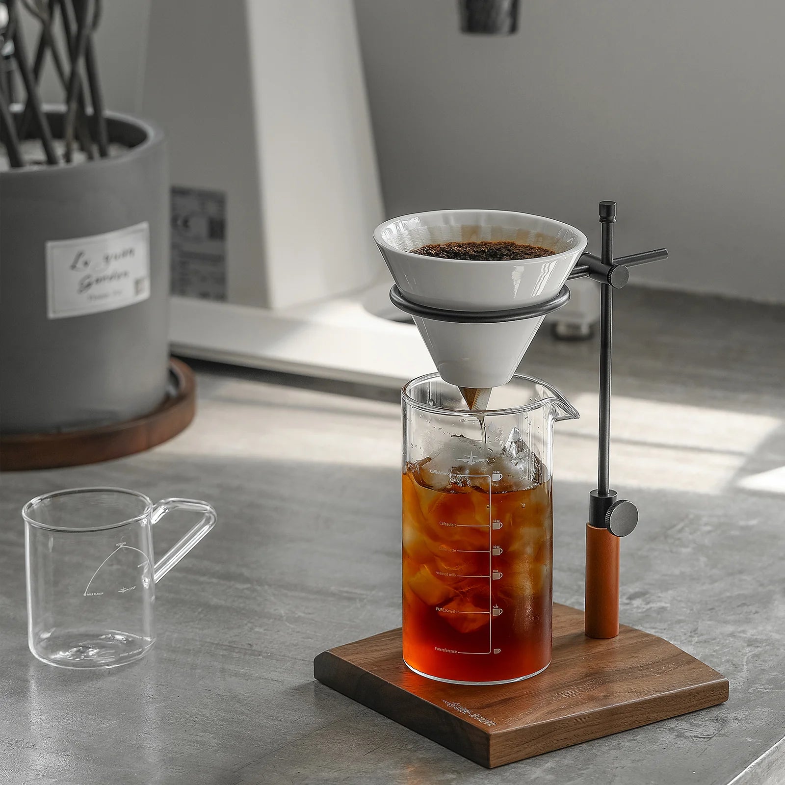 Suporte Ajustável para Café Dripper MHW-3BOMBER